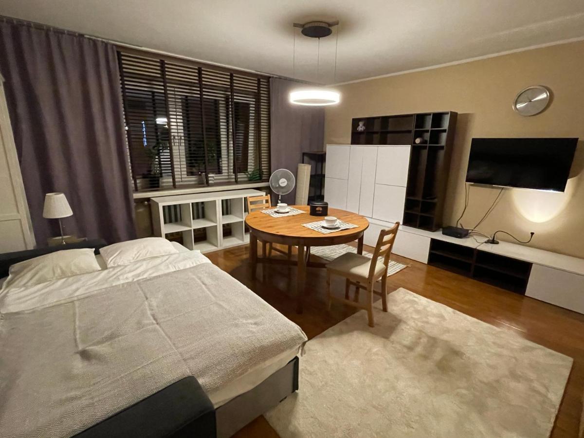 Przystanek Katowice Brynowska 55A Apartamento Exterior foto
